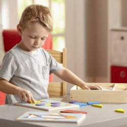 פאזל מעץ צורות גאומטריות למתחילים מבית מליסה ודאג Melissa And Doug