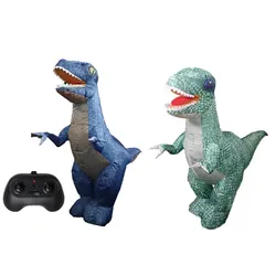 משינה - דינוזאור בלון ענק מתנפח על שלט.