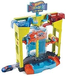 מסלול שטיפת מכוניות -Hot Wheels Stunt & Splash Car Wash